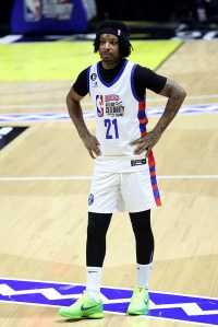 SALT LAKE CITY, UTAH - FEBRUARY 17: Rapper 21 Savage #21 of Team Dwayne reacts against Team Ryan during the third quarter in the 2023 NBA All Star Ruffles Celebrity Game at Vivint Arena on February 17, 2023 in Salt Lake City, Utah. NOTE TO USER: User expressly acknowledges and agrees that, by downloading and or using this photograph, User is consenting to the terms and conditions of the Getty Images License Agreement. (Photo by Tim Nwachukwu/Getty Images)