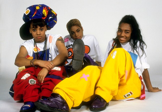 NEW YOIRK, NEW YORK--OCTOBER 10: R & B group TLC (Tionne Watkins aka T-Boz; Lisa Lopes aka Left Eye; Rozanda Thomas aka Chilli) appear in a portrait taken on October 10, 1992 in New York City. (Photo by Al Pereira/Michael Ochs Archives/Getty Images)
