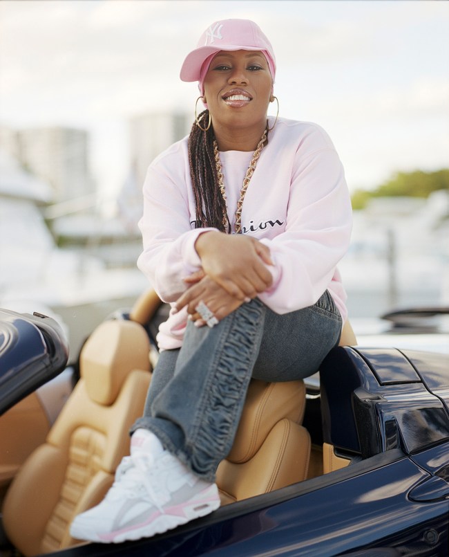 American rapper Missy Elliott in December, 2002 in Miami, Florida. (Photo by Gregory Bojorquez/Getty Images)