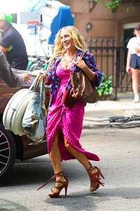 NEW YORK, NEW YORK - AUGUST 01: Sarah Jessica Parker is seen on location for 'And Just Like That' on August 01, 2024 in New York City. (Photo by Raymond Hall/GC Images)