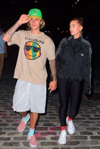 justin bieber, hailey baldwin, adidas, vans