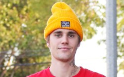 justin bieber, style, beanie, tshirt