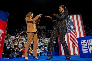 KALAMAZOO, MICHIGAN - OCTOBER 26: Democratic presidential candidate, U.S. Vice President Kamala Harris greets former first lady Michelle Obama during a campaign rally at the Wings Event Center on October 26, 2024 in Kalamazoo, Michigan. Vice President Harris will be campaigning today with former U.S. First Lady Michelle Obama in the battleground swing state of Michigan. With 10 days remaining, Harris continues campaigning against Republican presidential nominee, former U.S. President Donald Trump ahead of the November 5 election.  (Photo by Brandon Bell/Getty Images)