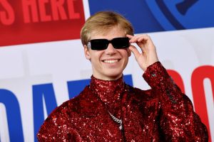 dolce and gabanna suit, red, NEW YORK, NEW YORK - JUNE 22: Gradey Dick arrives prior to the first round of the 2023 NBA Draft at Barclays Center on June 22, 2023 in the Brooklyn borough of New York City. NOTE TO USER: User expressly acknowledges and agrees that, by downloading and or using this photograph, User is consenting to the terms and conditions of the Getty Images License Agreement. (Photo by Arturo Holmes/Getty Images)