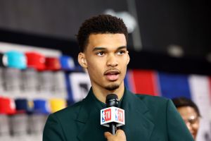 NEW YORK, NEW YORK - JUNE 22: Victor Wembanyama arrives prior to the first round of the 2023 NBA Draft at Barclays Center on June 22, 2023 in the Brooklyn borough of New York City. NOTE TO USER: User expressly acknowledges and agrees that, by downloading and or using this photograph, User is consenting to the terms and conditions of the Getty Images License Agreement. (Photo by Arturo Holmes/Getty Images)