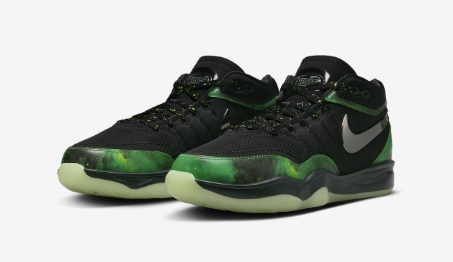 Wembanyama Nike GT Hustle 2 Alien 